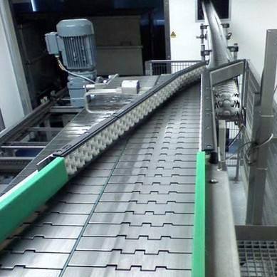 不銹鋼鏈板輸送機(jī)結(jié)構(gòu)緊湊.jpg 不銹鋼鏈板輸送機(jī)結(jié)構(gòu)緊湊.jpg