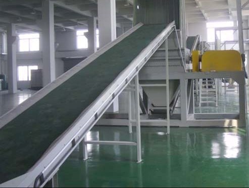 傳送帶輸送機(jī).jpg 傳送帶輸送機(jī).jpg