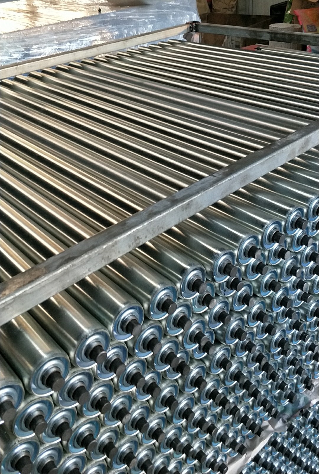 雙鏈輥筒輸送機的特點6.jpg 雙鏈輥筒輸送機的特點6.jpg